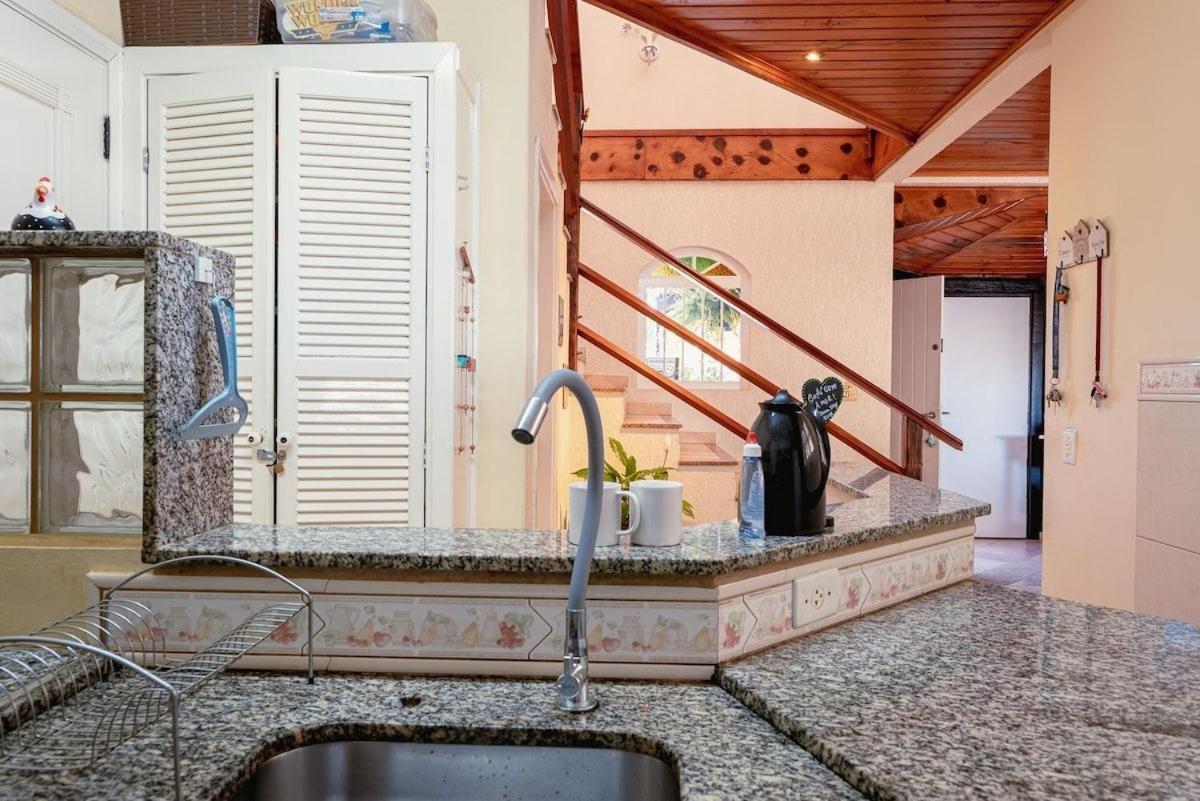 Casa Em Campos Do Jordao Villa Luaran gambar